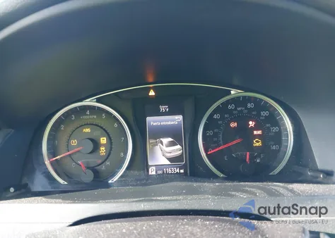 2016 Toyota Camry Le/Xle/Se/Xse z USA, uszkodzony, nr VIN 4T1BF1FK8GU145257